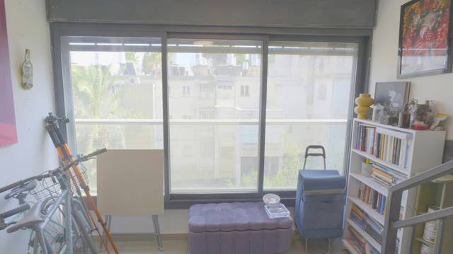 Sublet – Room in Givatayim
