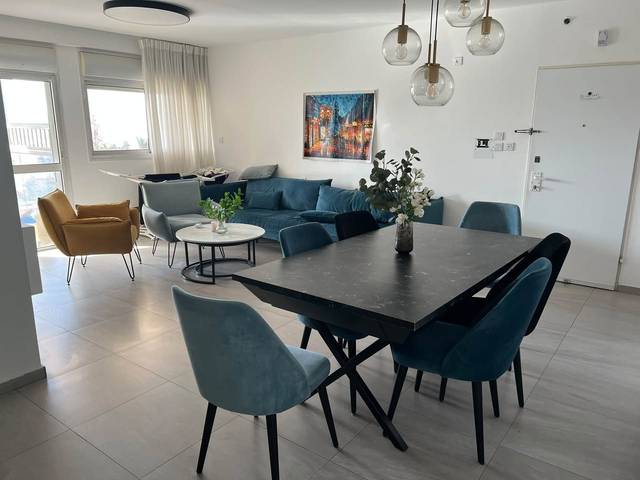 Sublet – Room in Givat Shmuel